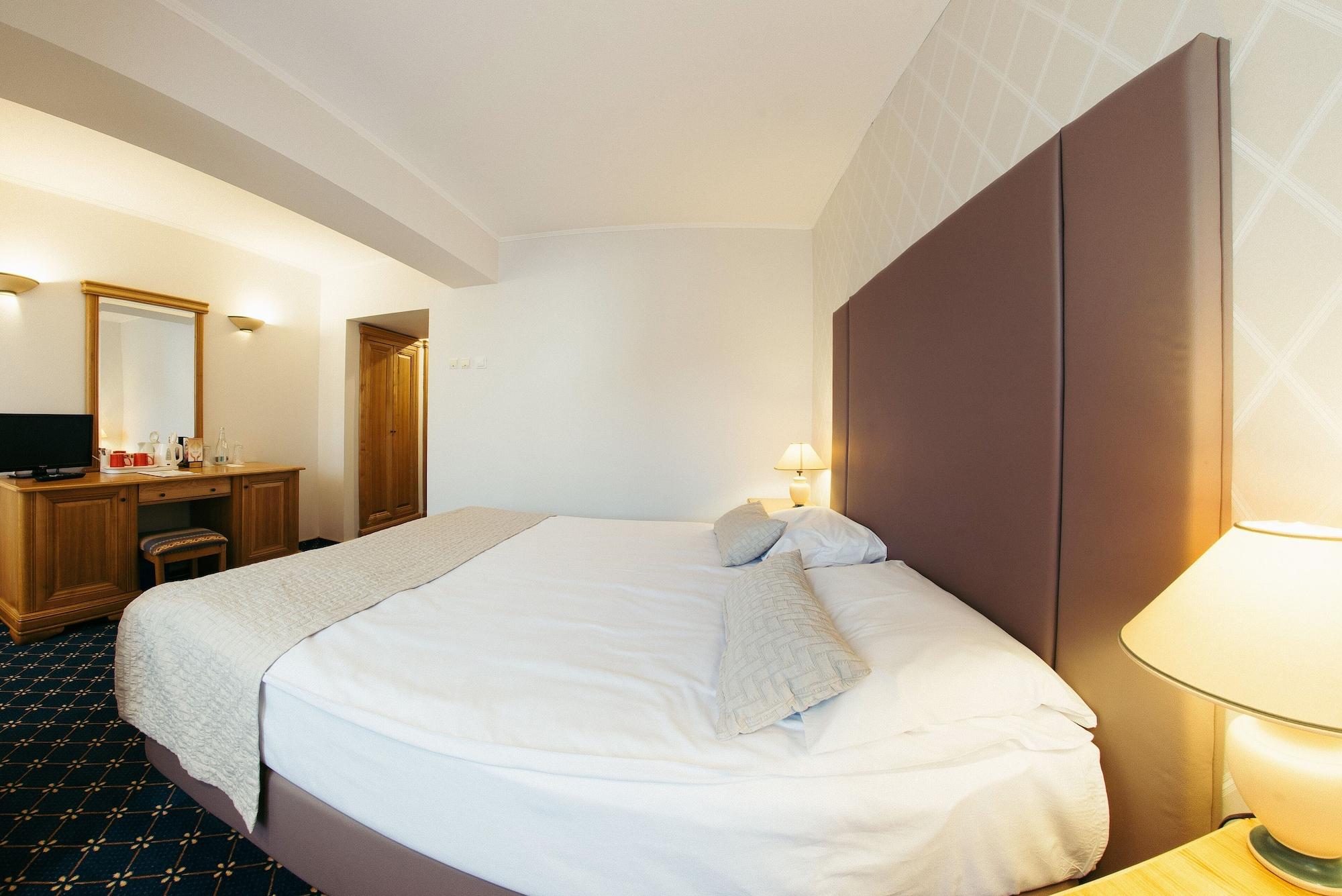 Best Western Bucovina Club De Munte Gura Humorului Ngoại thất bức ảnh