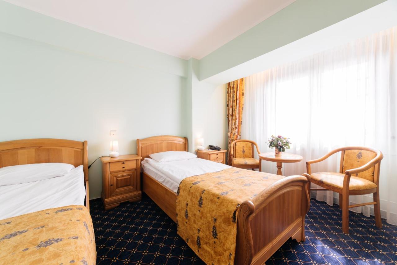 Best Western Bucovina Club De Munte Gura Humorului Ngoại thất bức ảnh