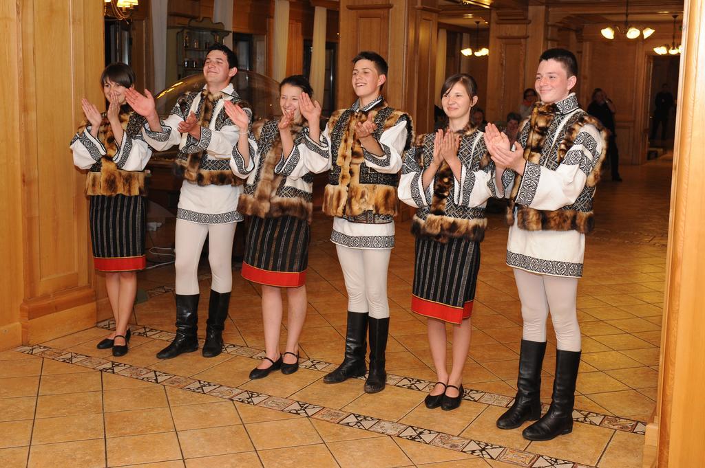 Best Western Bucovina Club De Munte Gura Humorului Ngoại thất bức ảnh